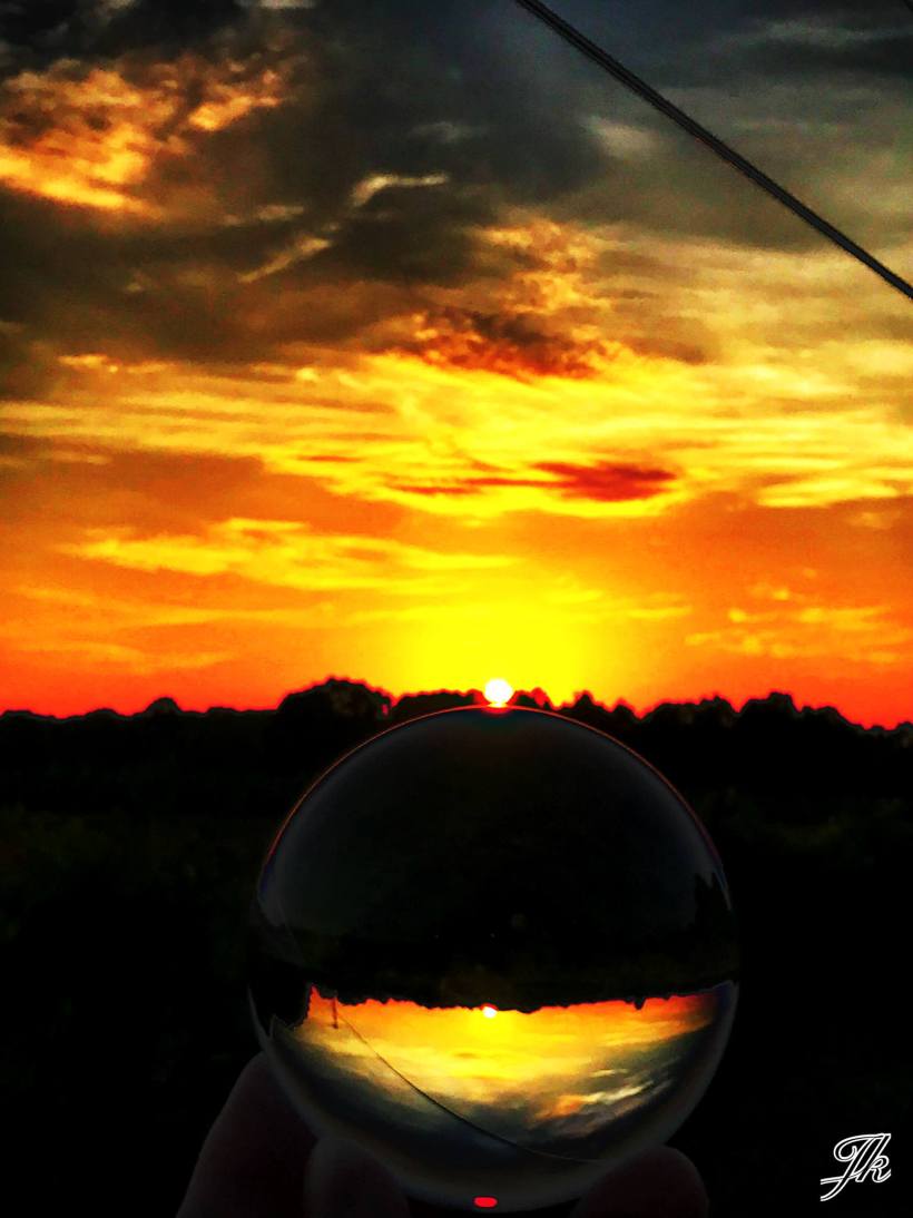 36295292_10160427474885304_3866854744165187584_o